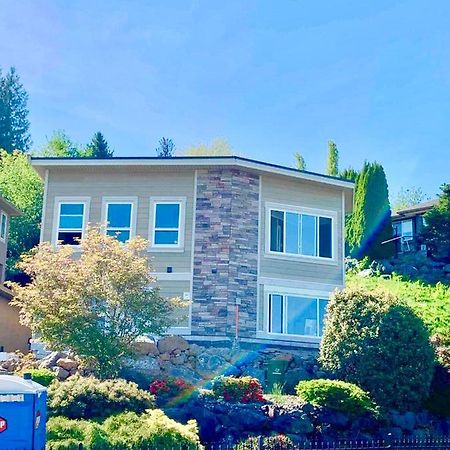 צ'יליוואק Mountain Retreat 3 Bedroom Garden House Near Heritage Park, Coliseum , Hwy 1, Fishing, Cultus Lake מראה חיצוני תמונה