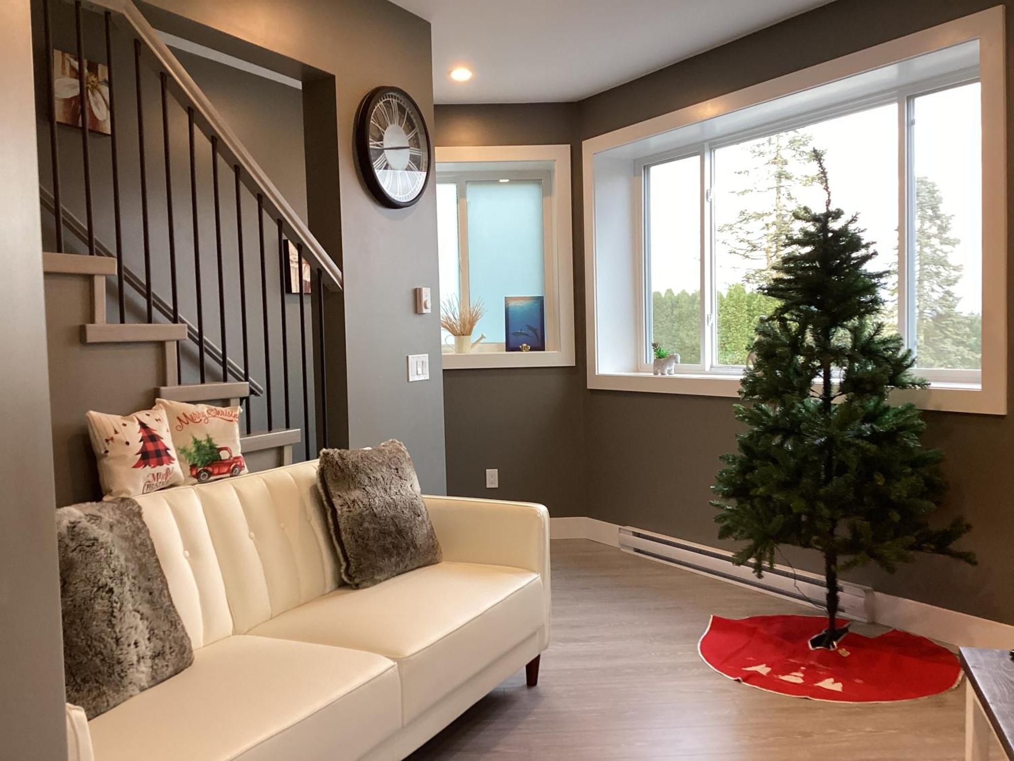 צ'יליוואק Mountain Retreat 3 Bedroom Garden House Near Heritage Park, Coliseum , Hwy 1, Fishing, Cultus Lake מראה חיצוני תמונה