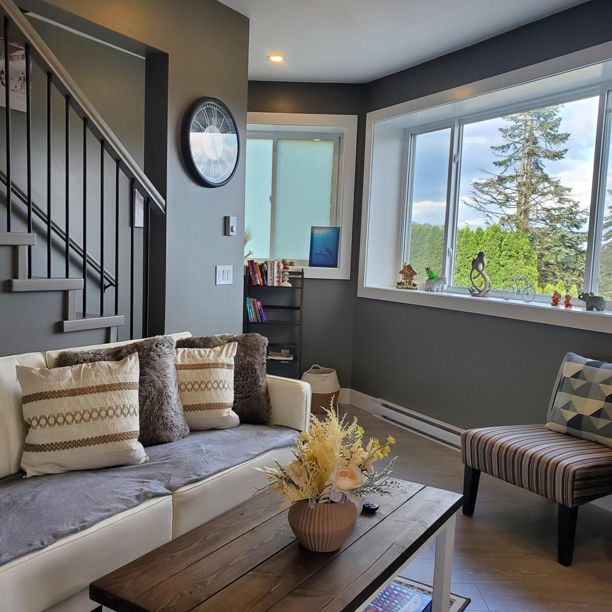 צ'יליוואק Mountain Retreat 3 Bedroom Garden House Near Heritage Park, Coliseum , Hwy 1, Fishing, Cultus Lake מראה חיצוני תמונה